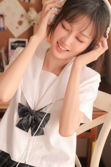 女人与狗图片